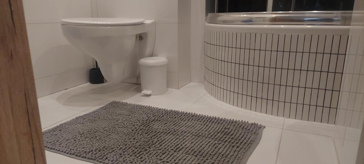 Apartament Prima 2 Lägenhet Rzeszów Exteriör bild